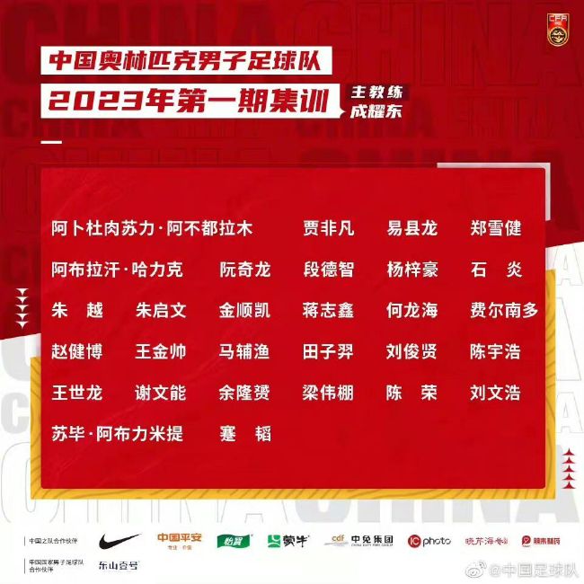 萧初然忙道：妈，叶辰赚钱也不容易，到处东奔西走的，前几天还经常去纽约给人看风水呢。